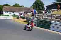 Vintage-motorcycle-club;eventdigitalimages;mallory-park;mallory-park-trackday-photographs;no-limits-trackdays;peter-wileman-photography;trackday-digital-images;trackday-photos;vmcc-festival-1000-bikes-photographs